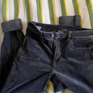 American Eagle Outfitters Super Stretch Gray corduroy
